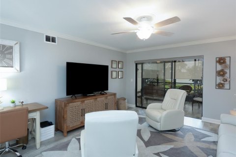 Condo in Bradenton, Florida, 2 bedrooms  № 2142291 - photo 17