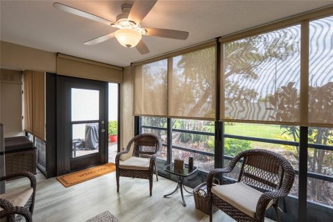 Condo in Bradenton, Florida, 2 bedrooms  № 2142291 - photo 28