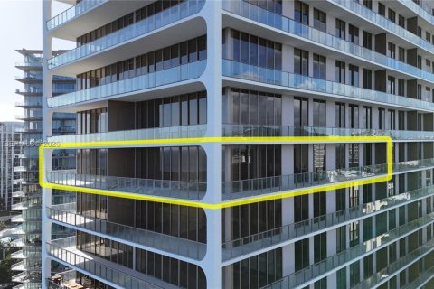 Купить кондоминиум в Майами, Флорида 3 спальни, № 1997589 - фото 3