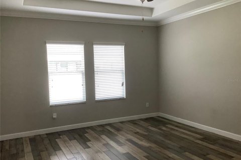 Casa en venta en Land O' Lakes, Florida, 5 dormitorios, 350.52 m2 № 1558109 - foto 16