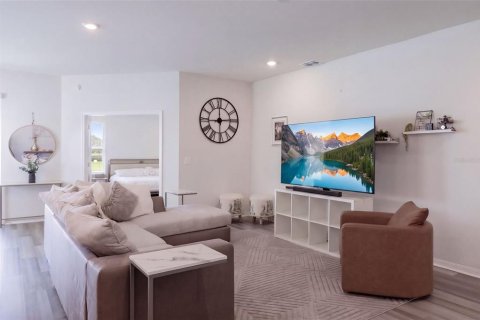 Villa ou maison à vendre à Davenport, Floride: 4 chambres, 191.56 m2 № 2411606 - photo 8