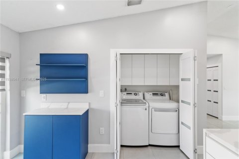 Снять в аренду кондоминиум в Хайалиа, Флорида 2 спальни, 91.97м2, № 1988255 - фото 15