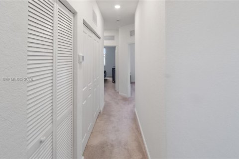 Touwnhouse à vendre à Lauderhill, Floride: 3 chambres, 151.99 m2 № 2025399 - photo 25