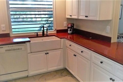 Condominio en alquiler en Sarasota, Florida, 2 dormitorios, 130.81 m2 № 1847354 - foto 6
