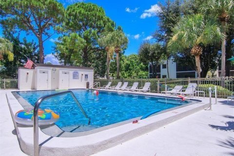 Condominio en alquiler en Sarasota, Florida, 2 dormitorios, 130.81 m2 № 1847354 - foto 17