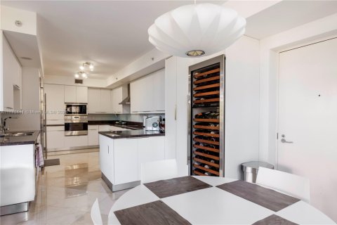 Condominio en venta en Key Biscayne, Florida, 3 dormitorios, 287.16 m2 № 2066208 - foto 20