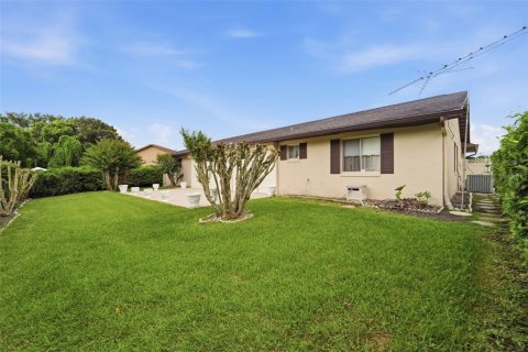 Villa ou maison à vendre à Orlando, Floride: 3 chambres, 204.66 m2 № 2318684 - photo 30