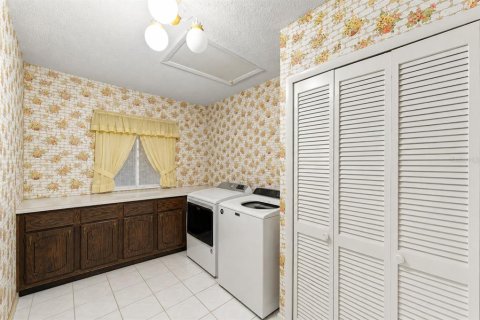 Villa ou maison à vendre à Orlando, Floride: 3 chambres, 204.66 m2 № 2318684 - photo 27