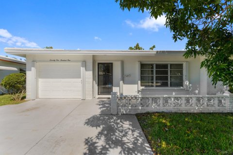Villa ou maison à vendre à Tamarac, Floride: 2 chambres, 156.26 m2 № 2416137 - photo 12