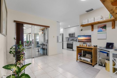Villa ou maison à vendre à Tamarac, Floride: 2 chambres, 156.26 m2 № 2416137 - photo 26