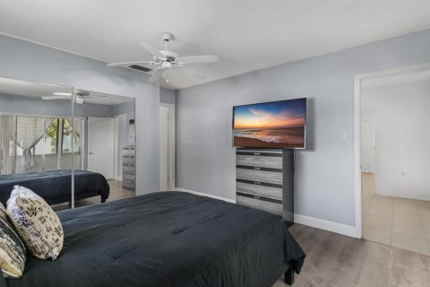 Villa ou maison à vendre à Tamarac, Floride: 2 chambres, 156.26 m2 № 2416137 - photo 30
