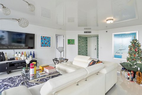 Купить кондоминиум в Авентура, Флорида 2 спальни, 118.08м2, № 2048618 - фото 10