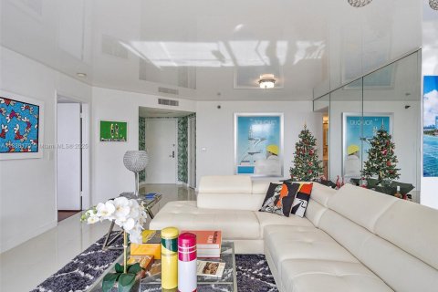 Купить кондоминиум в Авентура, Флорида 2 спальни, 118.08м2, № 2048618 - фото 8