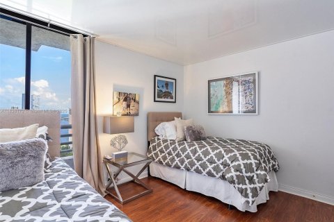 Купить кондоминиум в Авентура, Флорида 2 спальни, 118.08м2, № 2048618 - фото 19