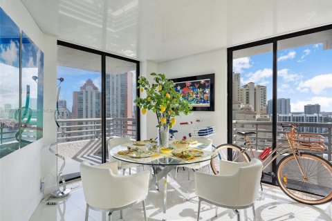 Купить кондоминиум в Авентура, Флорида 2 спальни, 118.08м2, № 2048618 - фото 9