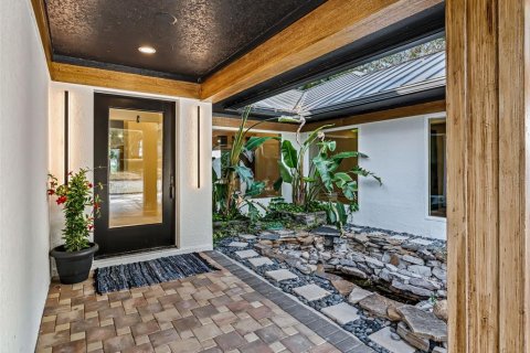 Villa ou maison à vendre à Weirsdale, Floride: 4 chambres, 455.13 m2 № 2128975 - photo 11