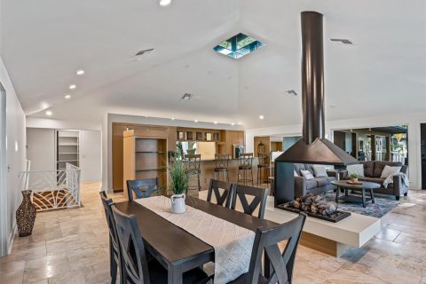 Villa ou maison à vendre à Weirsdale, Floride: 4 chambres, 455.13 m2 № 2128975 - photo 20