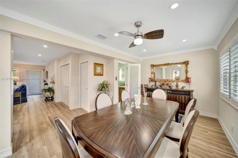 Casa en venta en Oakland Park, Florida, 3 dormitorios, 122.63 m2 № 1967468 - foto 15