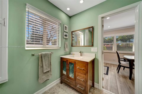 Casa en venta en Oakland Park, Florida, 3 dormitorios, 122.63 m2 № 1967468 - foto 16
