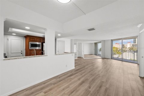 Condominio en venta en Tampa, Florida, 2 dormitorios, 124.02 m2 № 1561809 - foto 13