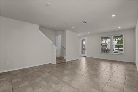 Adosado en venta en Orlando, Florida, 3 dormitorios, 150.5 m2 № 2267110 - foto 6