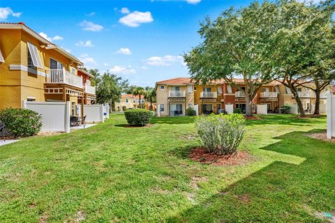 Adosado en venta en Kissimmee, Florida, 3 dormitorios, 119.94 m2 № 2210731 - foto 27