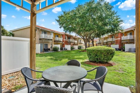 Adosado en venta en Kissimmee, Florida, 3 dormitorios, 119.94 m2 № 2210731 - foto 24