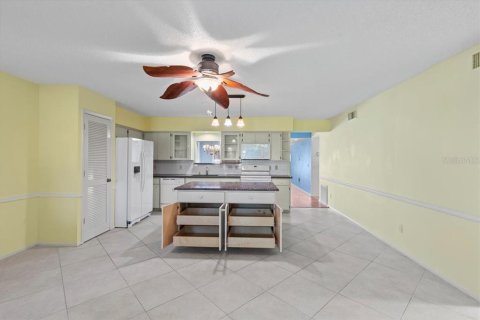 Copropriété à vendre à Clearwater, Floride: 2 chambres, 153.29 m2 № 1772150 - photo 19