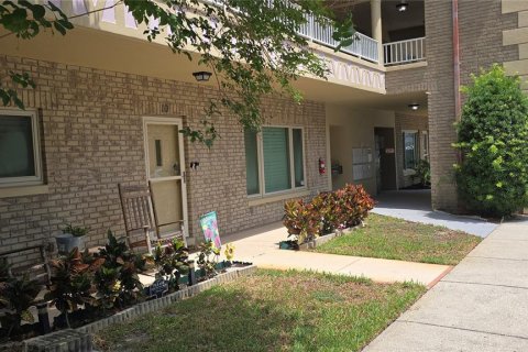 Copropriété à vendre à Clearwater, Floride: 2 chambres, 153.29 m2 № 1772150 - photo 2