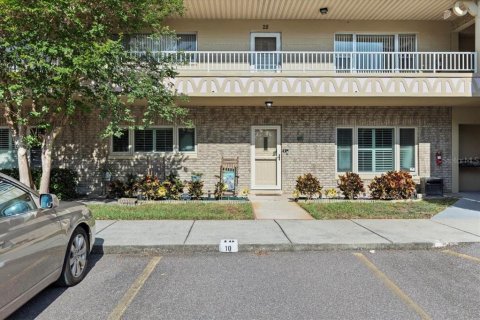 Copropriété à vendre à Clearwater, Floride: 2 chambres, 153.29 m2 № 1772150 - photo 4