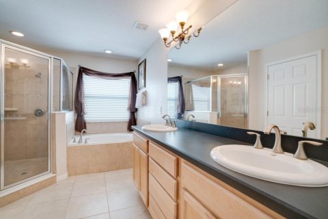 Casa en venta en Davenport, Florida, 4 dormitorios, 217.58 m2 № 1584300 - foto 19