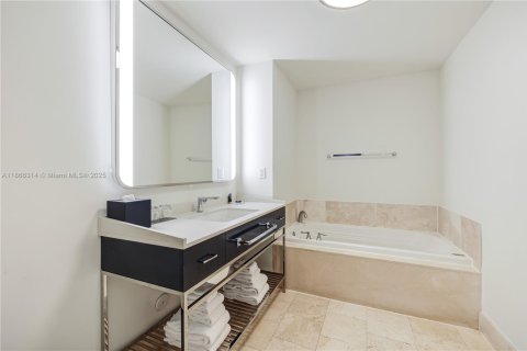 Copropriété à vendre à Miami Beach, Floride: 48.87 m2 № 1895961 - photo 16