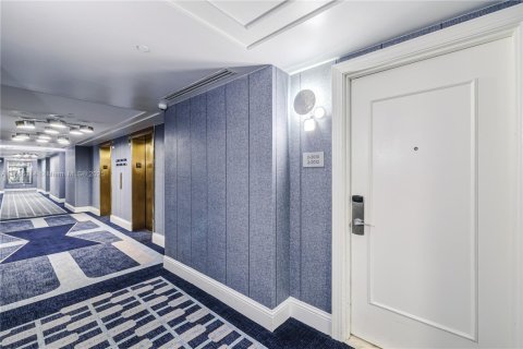 Copropriété à vendre à Miami Beach, Floride: 48.87 m2 № 1895961 - photo 3
