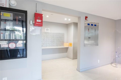Купить кондоминиум в Авентура, Флорида 2 спальни, 107.49м2, № 2075064 - фото 26