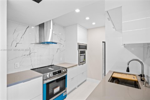 Купить кондоминиум в Авентура, Флорида 2 спальни, 107.49м2, № 2075064 - фото 5