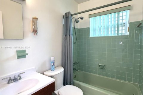 Купить виллу или дом в Лодерхилл, Флорида 4 спальни, 154.59м2, № 2047822 - фото 30