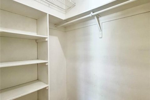 Condo in Tampa, Florida, 2 bedrooms № 2400385 - photo 13