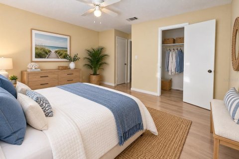 Condo in Tampa, Florida, 2 bedrooms № 2400385 - photo 23