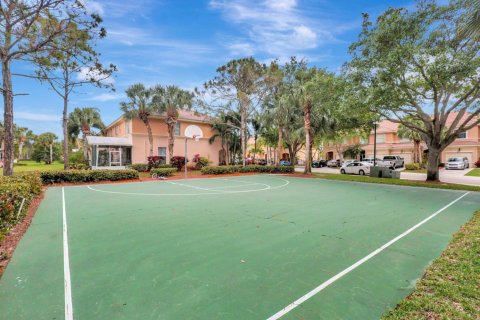 Adosado en alquiler en Royal Palm Beach, Florida, 2 dormitorios, 134.52 m2 № 1099050 - foto 1