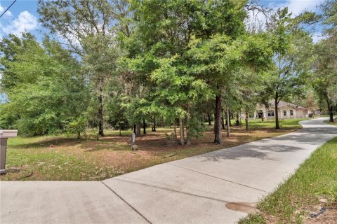 Villa ou maison à vendre à Dunnellon, Floride: 3 chambres, 242.2 m2 № 1913182 - photo 2