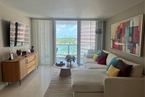 Купить кондоминиум в Майами-Бич, Флорида 2 спальни, 95.69м2, № 1955952 - фото 4