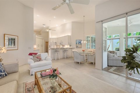 Купить виллу или дом в Сарасота, Флорида 13 комнат, 225.1м2, № 1746470 - фото 15