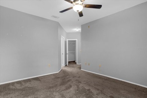 Condo in Lake Mary, Florida, 3 bedrooms № 2237866 - photo 19