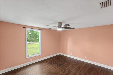 Villa ou maison à vendre à Keystone Heights, Floride: 4 chambres, 200.67 m2 № 1444528 - photo 16