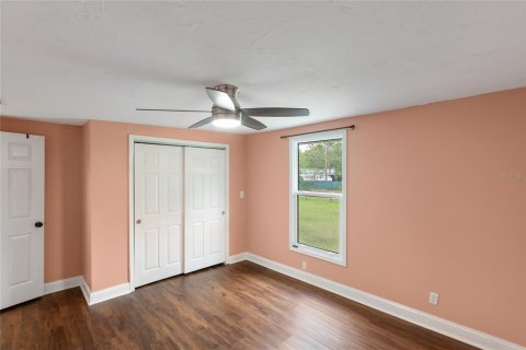 Villa ou maison à vendre à Keystone Heights, Floride: 4 chambres, 200.67 m2 № 1444528 - photo 17