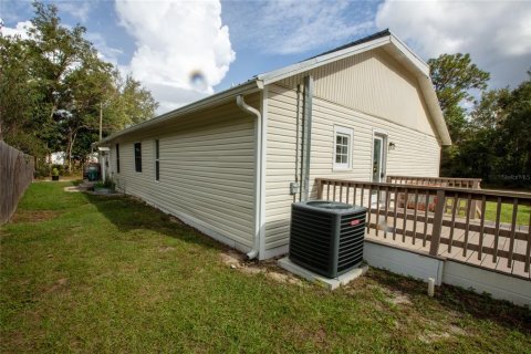 Villa ou maison à vendre à Keystone Heights, Floride: 4 chambres, 200.67 m2 № 1444528 - photo 9