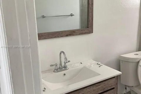 Condo in Fort Lauderdale, Florida, 2 bedrooms  № 2055651 - photo 6