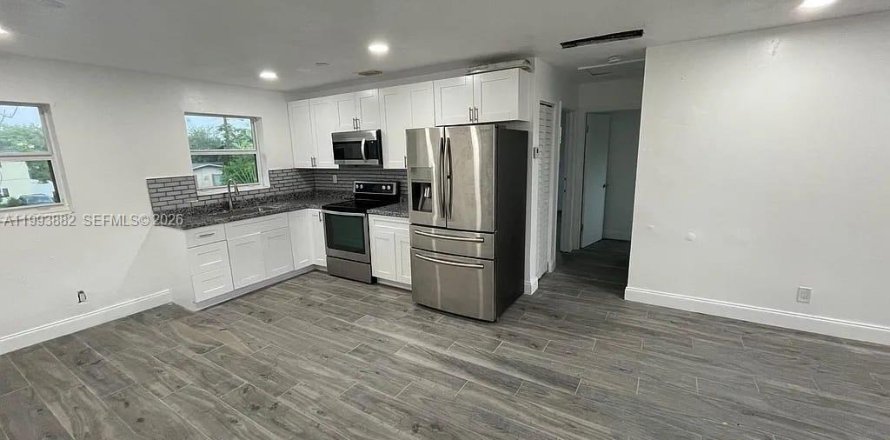 Condo in Fort Lauderdale, Florida, 2 bedrooms  № 2055651