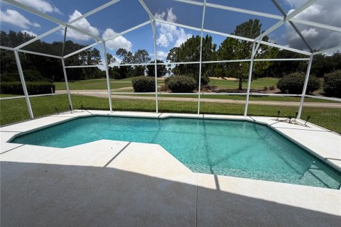 House in Haines City, Florida 3 bedrooms, 129.69 sq.m. № 2199618 - photo 24