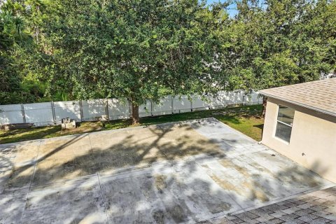 Casa en venta en Palm Coast, Florida, 4 dormitorios, 153.85 m2 № 1915389 - foto 9